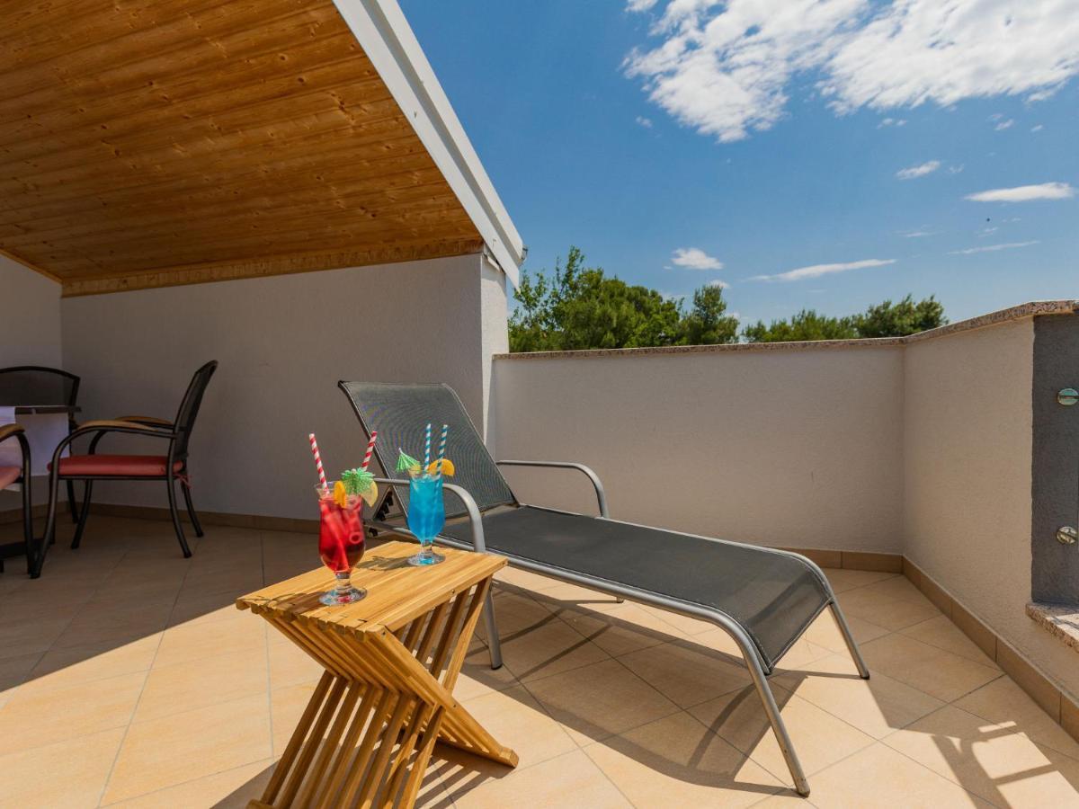 מסלניקה Apartment Maja - Srd423 By Interhome מראה חיצוני תמונה